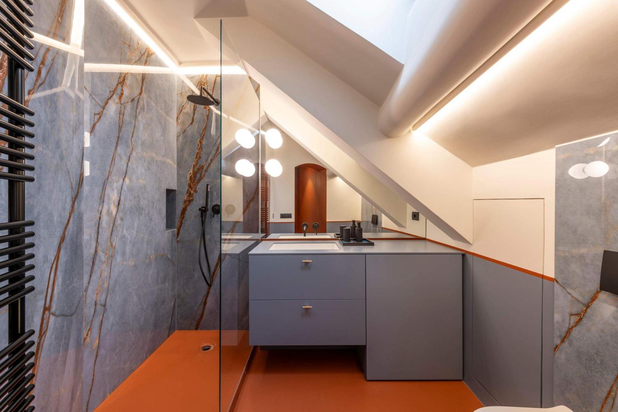 Stunning Cupola Apt-steps From San Babila & Duomo Apartment Milan